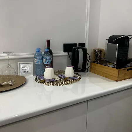 Z Jacuzzi Shine Starowislna Апартаменты