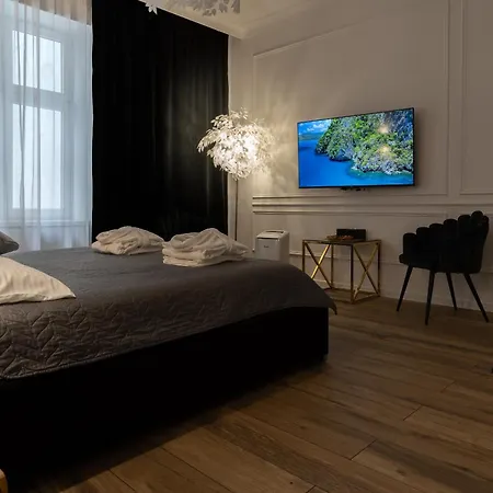 Z Jacuzzi Shine Starowislna Апартаменты *