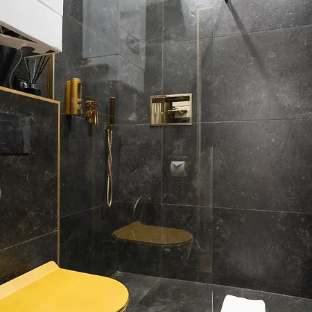 Z Jacuzzi Shine Starowislna * Краков