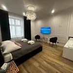 Shine Prywatne Jacuzzi Starowiślna Apartament *