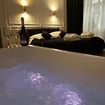 Shine Prywatne Jacuzzi Starowiślna * Kraków