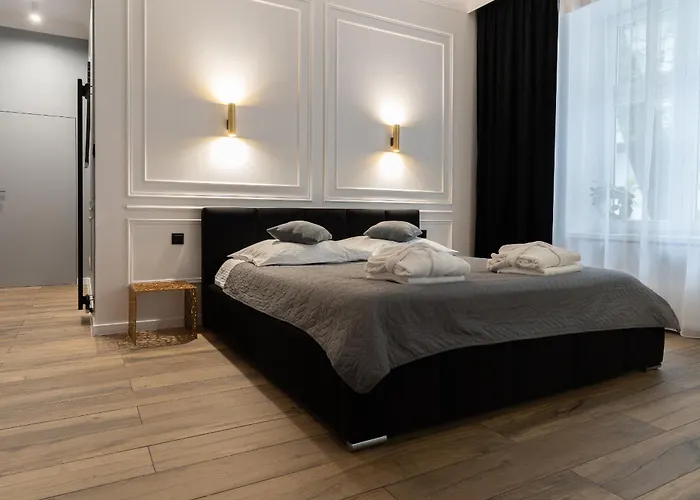 Z Jacuzzi Shine Starowislna Apartman